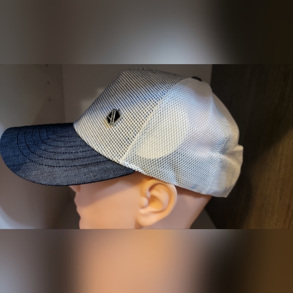 BNWT Gongshow Adjustable Hat - Picture 2 of 7